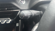 Peugeot 208 1.2 PureTech 100 Allure Premium 5dr Petrol Hatchback